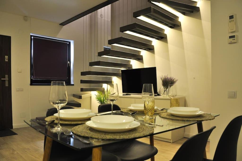 Ultracentral Modern Apartment Târgu-Mureş Exteriör bild
